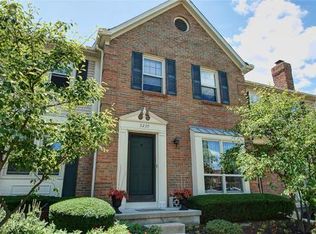 5239 Meadowknoll Ln, Columbus, OH 43220