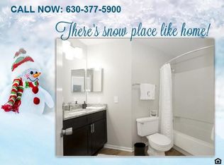1783 Covington Ct, Saint Charles, IL 60174