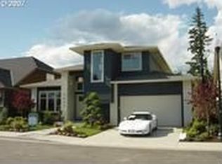 2964 N Holladay Dr, Cornelius, OR