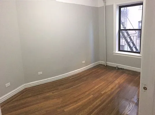 Rented by Talent Real Estate Inc. | media 9