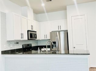 3846 Center St, Houston, TX 77007