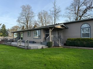 8825 Windsor Island Rd N, Salem, OR 97303