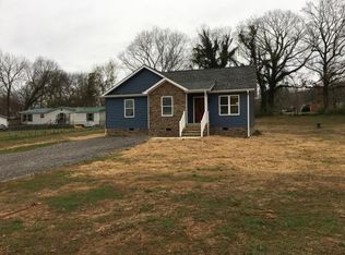 29 Walnut St, Kimball, TN 37347