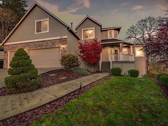 4th image of 1923 E Forbes Ct