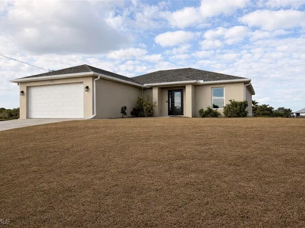 2016 NE 6th Ave, Cape Coral, FL 33909