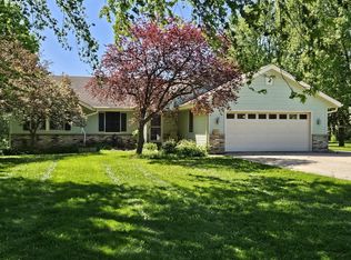 W248N7411 Beverly Ln, Lisbon, WI 53089