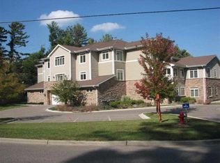 715 Canyon Rd, Wisconsin Dells, WI 53965