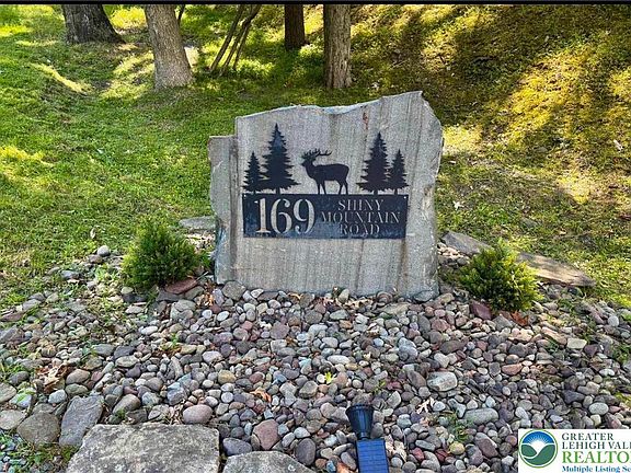 2nd image of 169 Shiny Mountain Rd