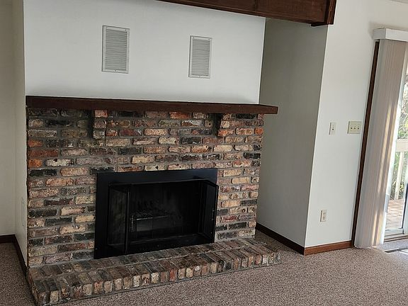 5th image of 319 Willowind Pl #319
