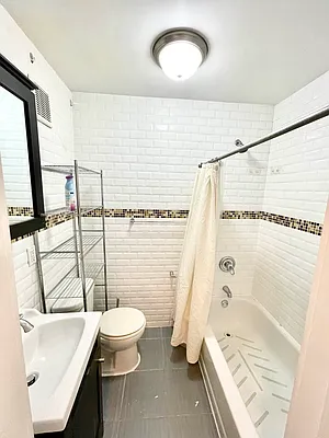 Rented by Pear NYC LLC | media 26