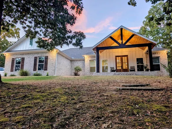 102 Merritt Rd, Greenbrier, AR 72058