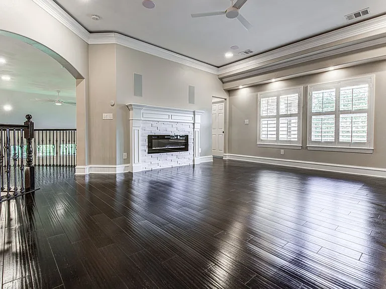 1917 Lakecliff Hills Ln — Photo 32