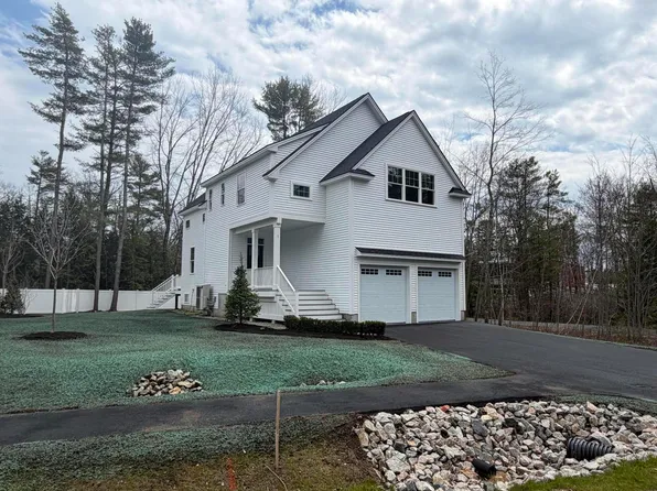1 Cider Mill Lane, Kennebunk, ME 04043