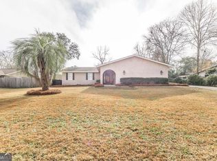 202 Wake Forest Dr, Warner Robins, GA 31093