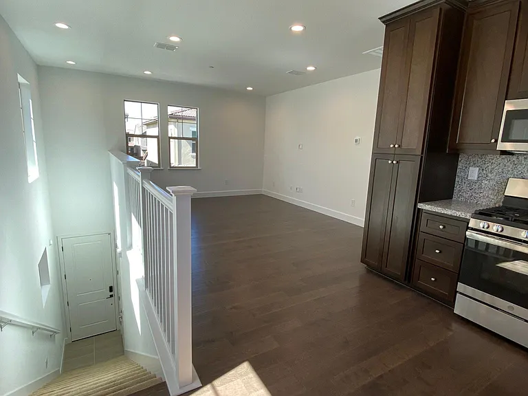 1208 S Ross Ct — Photo 12
