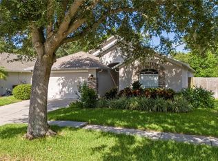 7105 Bucks Ford Dr, Riverview, FL 33578