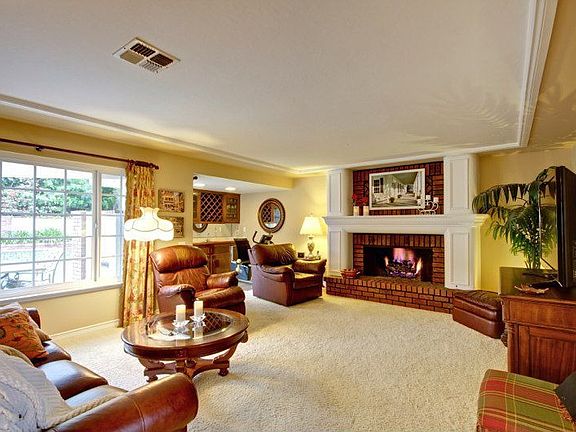 5th image of 1724 Brentwood Ave