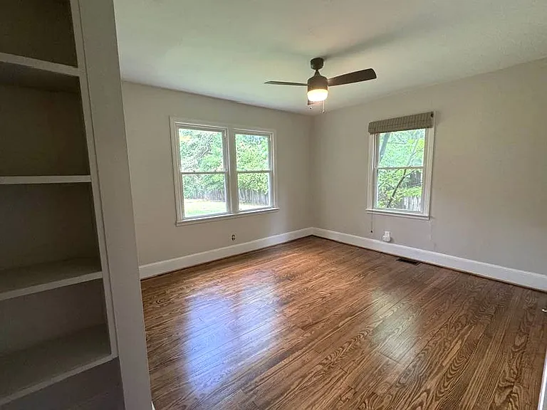 810 Mount Holly Huntersville Rd — Photo 12