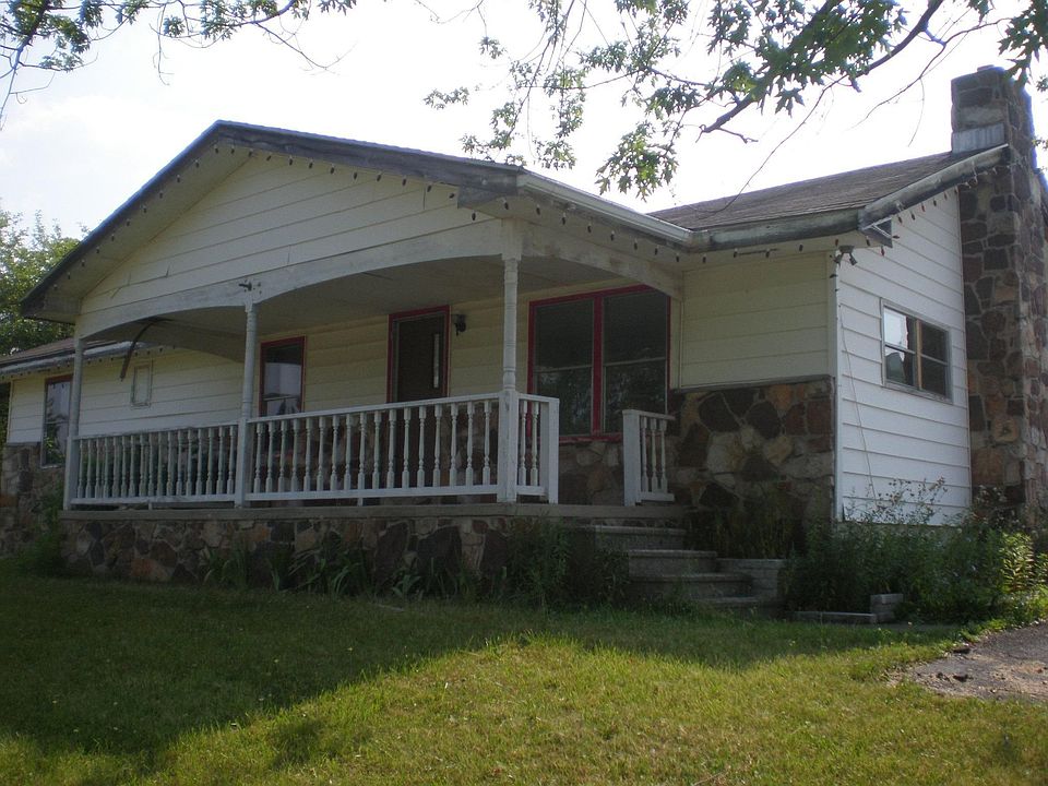 1st image of 500 Baker Ln