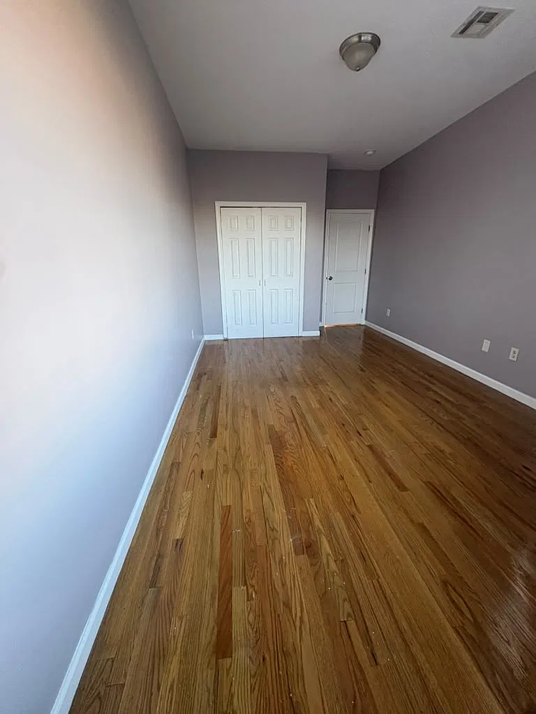 3 bed, $2,500 — Photo 4