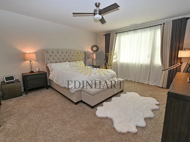 1439 E Via Albero Dr — Photo 20