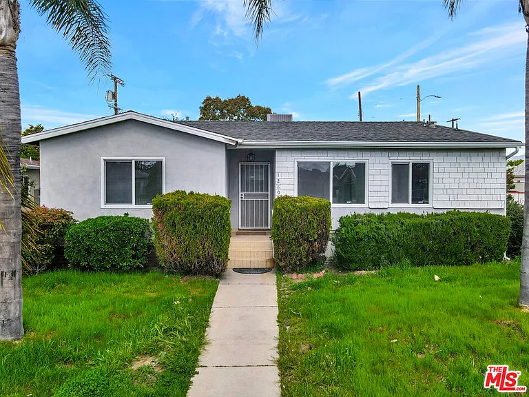 12801 Friar St — Photo 2