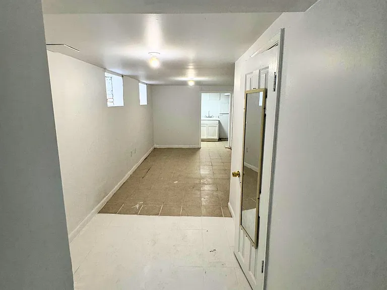 548 Radnor Ave — Photo 34