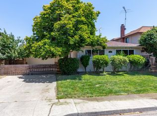 3526 Oxford Dr, Santa Clara, CA 95051