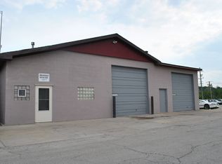 210 River Rd, Lemont, IL 60439