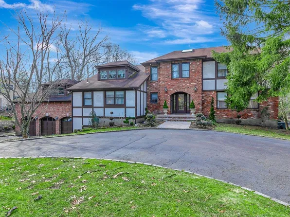 20 Stony Hill Path, Smithtown, NY 11787