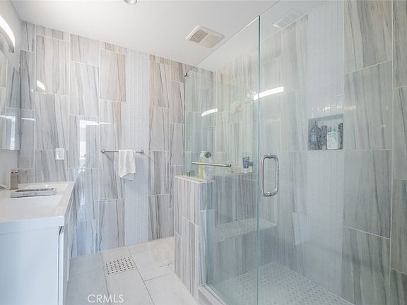 5th image of 6436 Day St