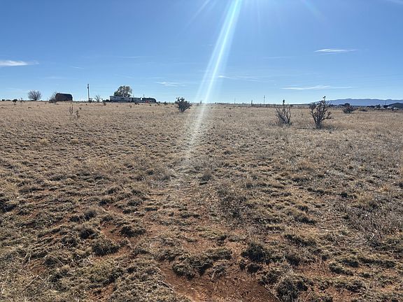 3rd image of 17 Windgate