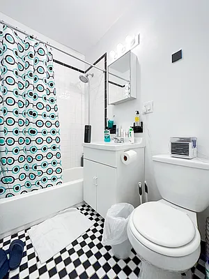 Rented by Compass | media 5