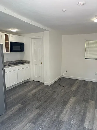 1313 39th St Photo 1
