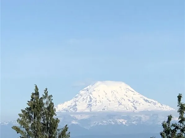 16620 11th Avenue NW, Lakebay, WA 98349