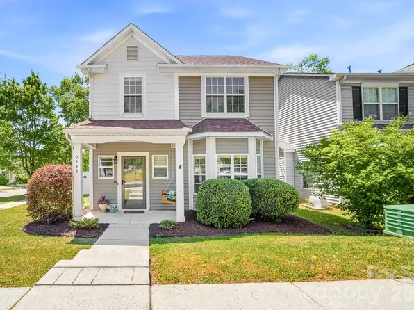 9248 Ducati Ln, Cornelius, NC 28031