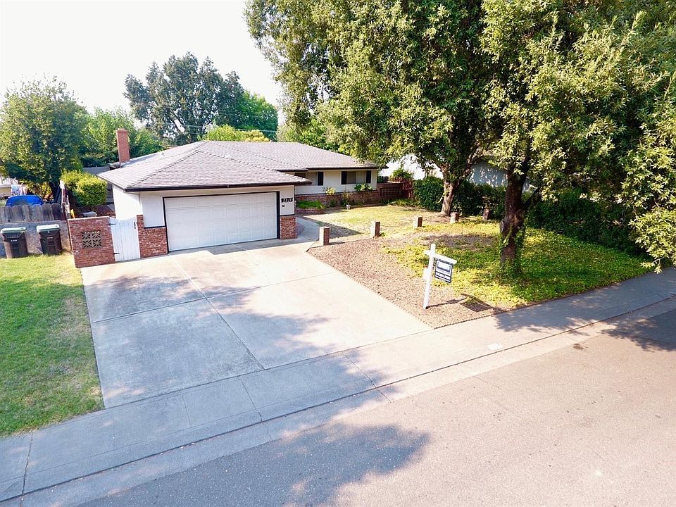 2nd image of 7317 Oakcreek Dr