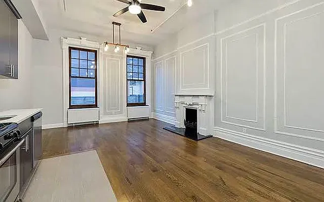 Rented by Compass | media 2