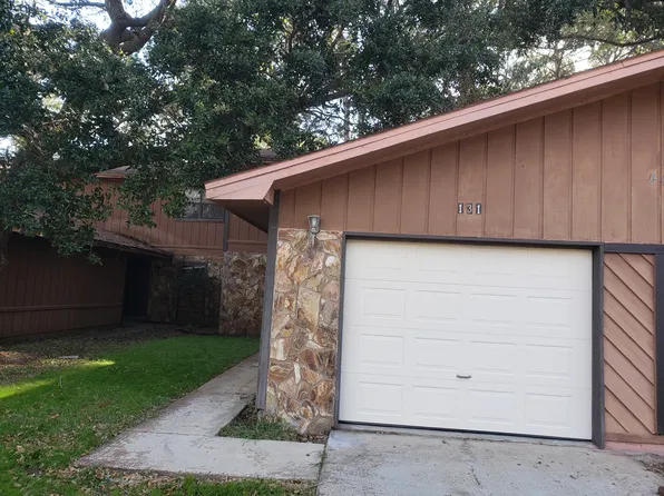 44 5th St, Shalimar, FL 32579