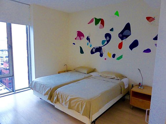 3rd image of 50 Franklin St APT 15B