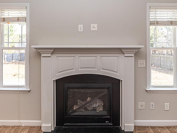 5th image of 104 Padstone Ct