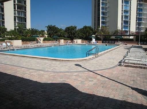 Swimming Pool/Hot Tub/Sauna