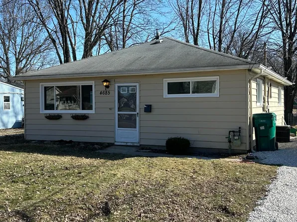 4685 Willowbrook Dr, Mentor, OH 44060