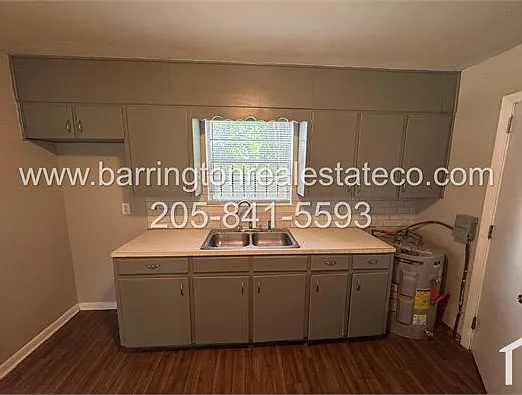410 W Lake Dr — Photo 4