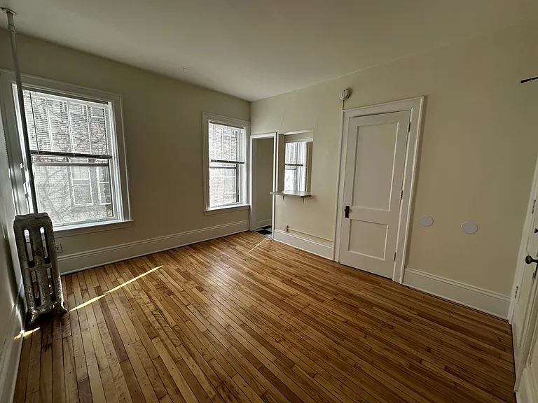 1937 Aldrich Ave S #9 — Photo 4