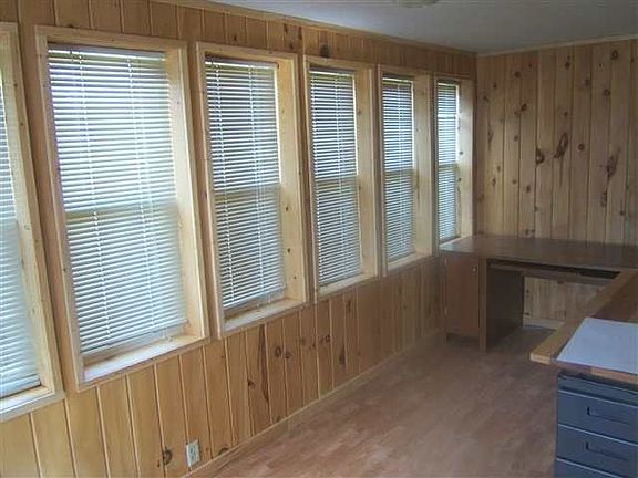 4th image of 304 N Park Ave