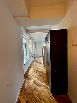 Rented by City Connections Realty | media 7