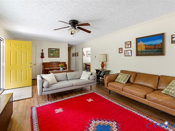 5th image of 1235 Cardwell Rd