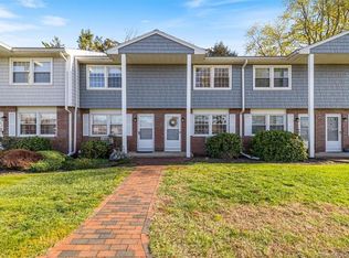 25 Riverside Dr #A3, Clinton, CT 06413