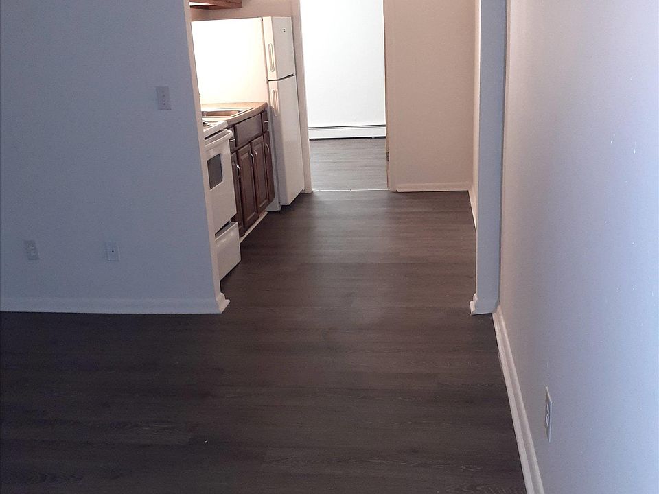 1st image of 3725 Dina Ave #2